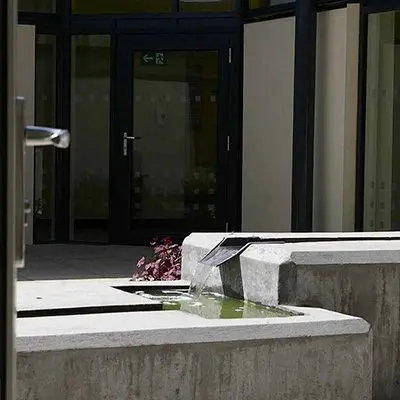 Stratheden-Hospital-Dementia-Garden-waterfeature Stratheden-Hospital-Dementia-Garden-waterfeature